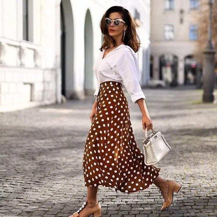 Андре Тан показав, з чим поєднати спідницю Андре Тан показав, з чим поєднати спідницю