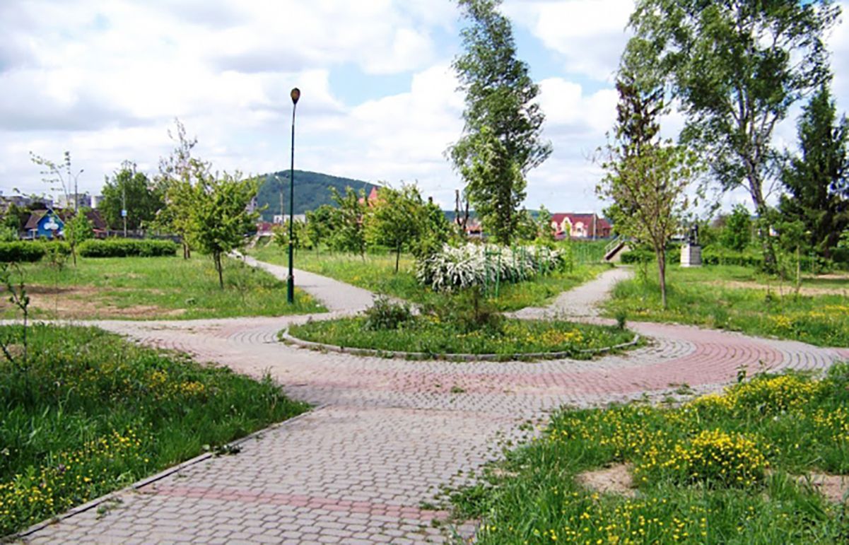 Карантин у Мукачеві 2020 - коли відкриють парки і торгові центри Карантин у Мукачеві 2020 - коли відкриють парки і торгові центри