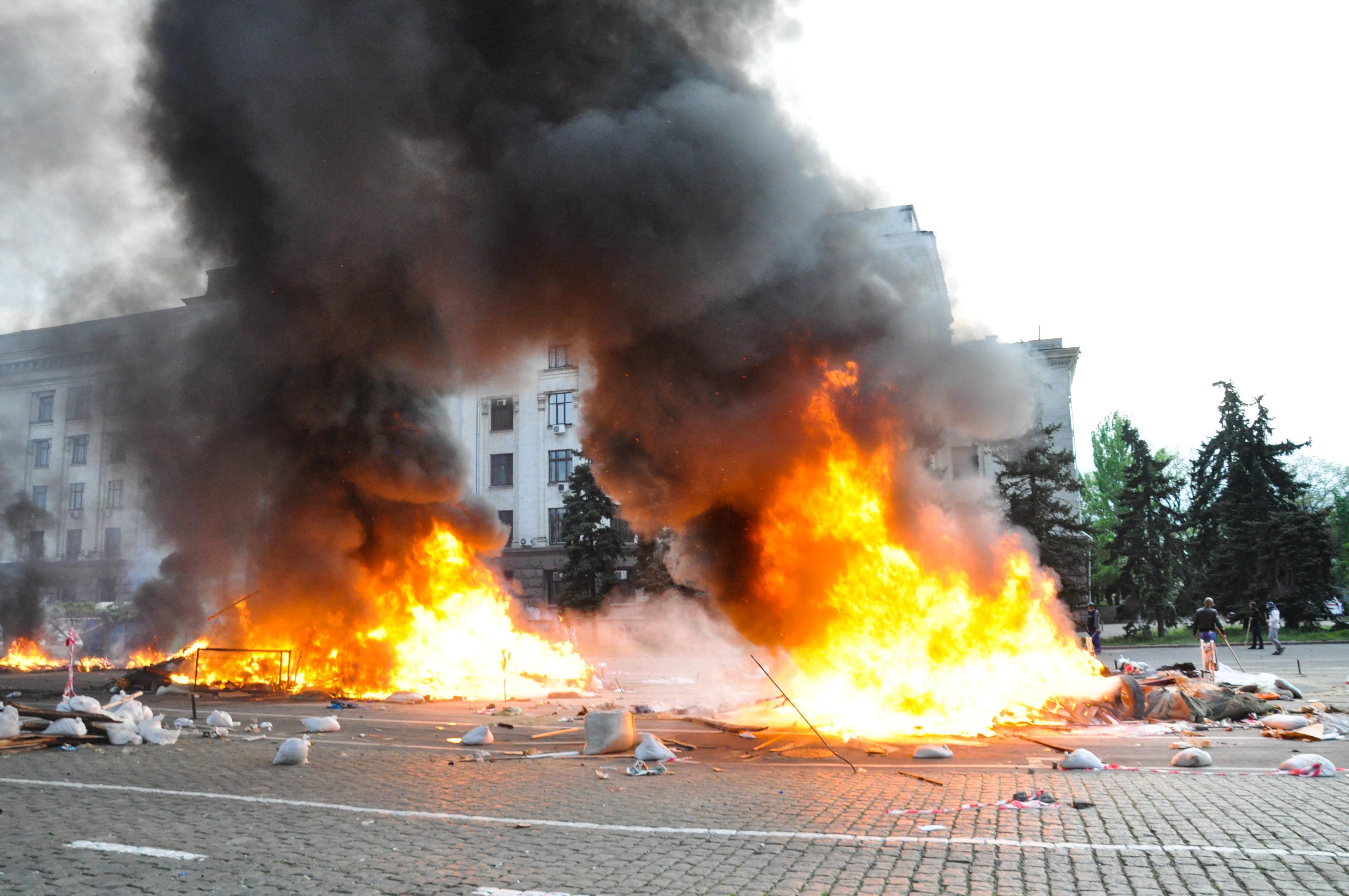 Трагедія в Одесі 2 травня: як це було – фото