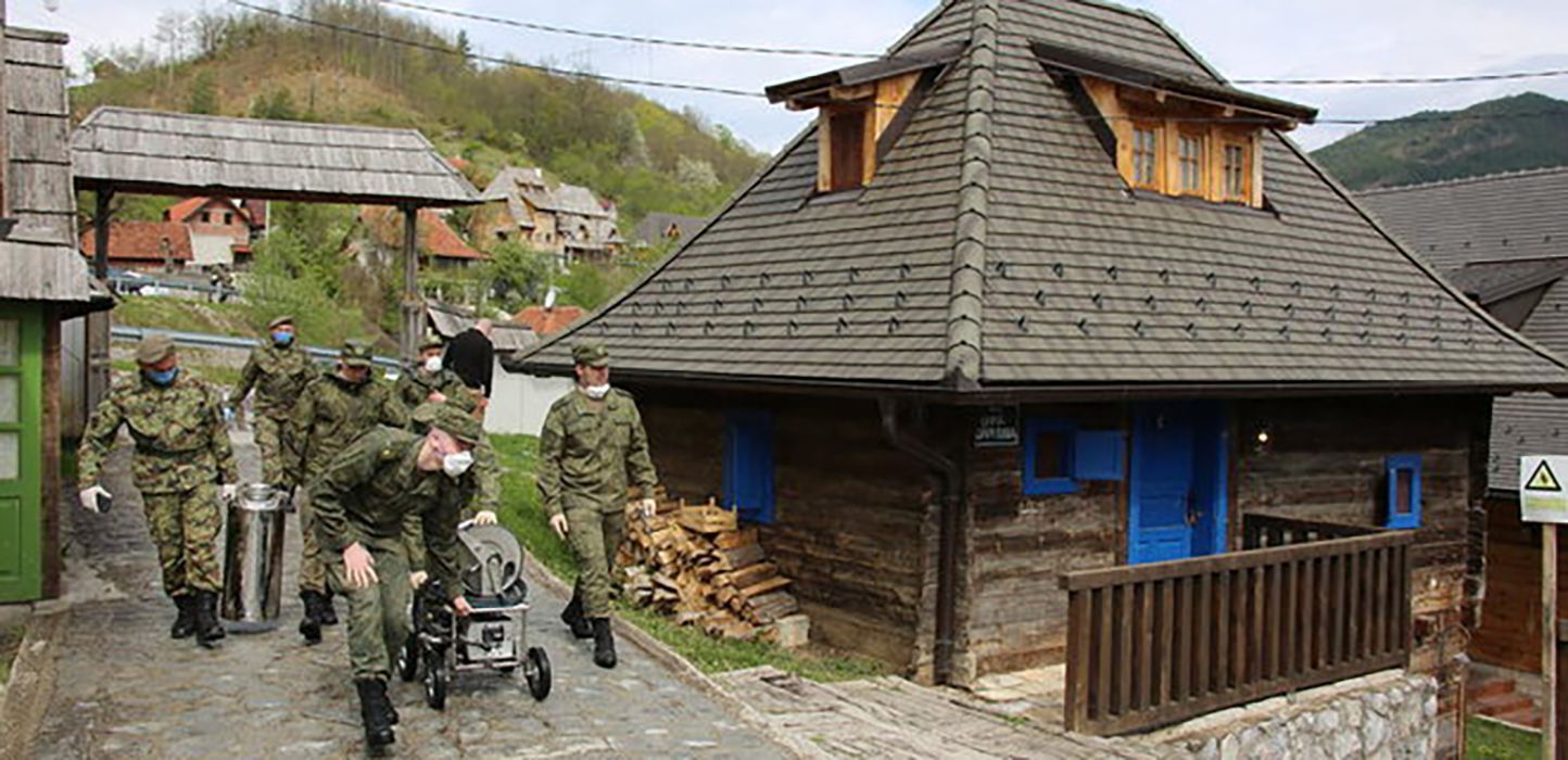 Російських військових медиків не впустили в Боснію та Герцоговину