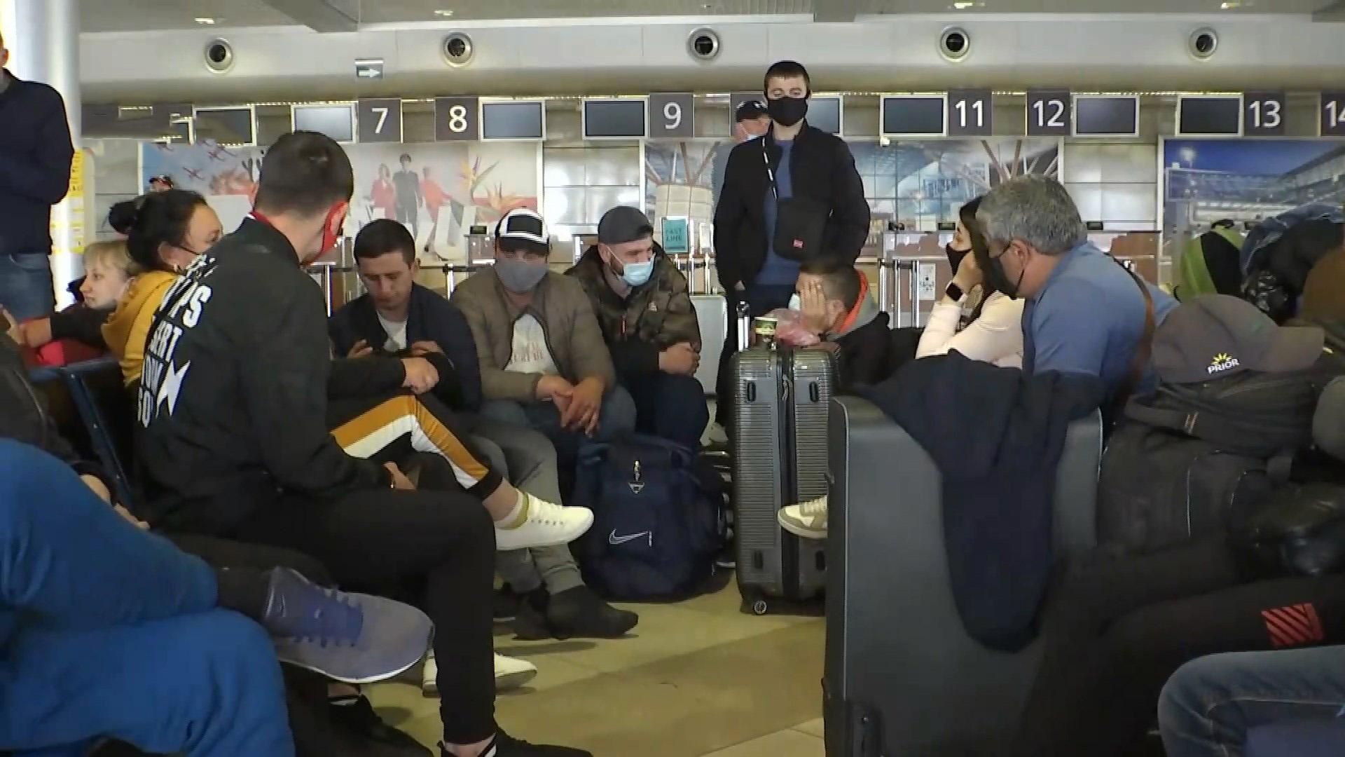 Новейшее крепостничество: как власть сдерживает украинцев от иностранных заработков Новейшее крепостничество: как власть сдерживает украинцев от иностранных заработков