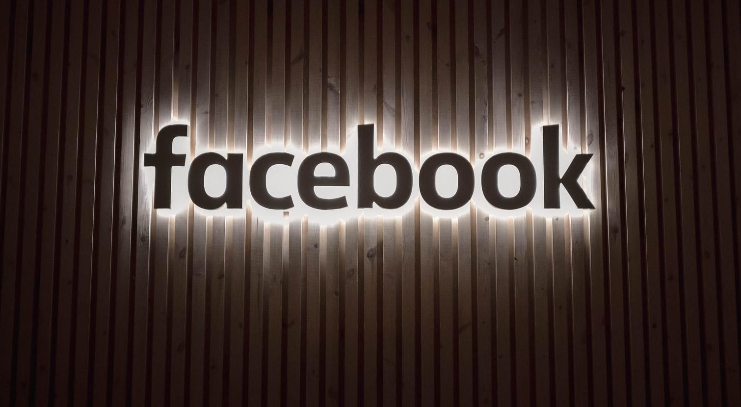 Facebook погодився сплачувати ПДВ в Україні 