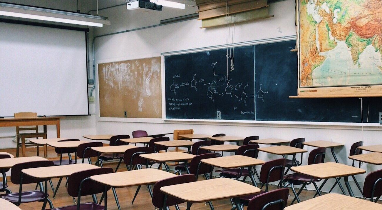 Учебный год в Украине во всех школах завершат дистанционно, – МОН Учебный год в Украине во всех школах завершат дистанционно, – МОН