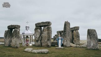 Божу матір встановили на язичницькому городищі на Львівщині: мережа вибухнула мемами 