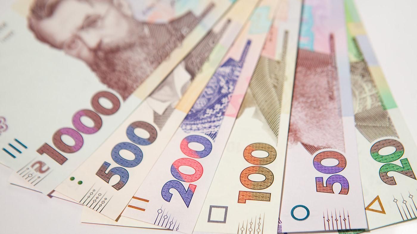 Готівковий курс євро, долара на сьогодні 5 травня 2020 – курс валют