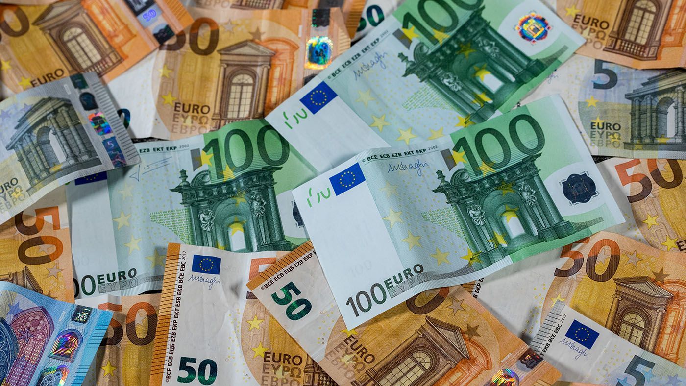 Готівковий курс євро, долара на 6 травня 2020 – курс валют