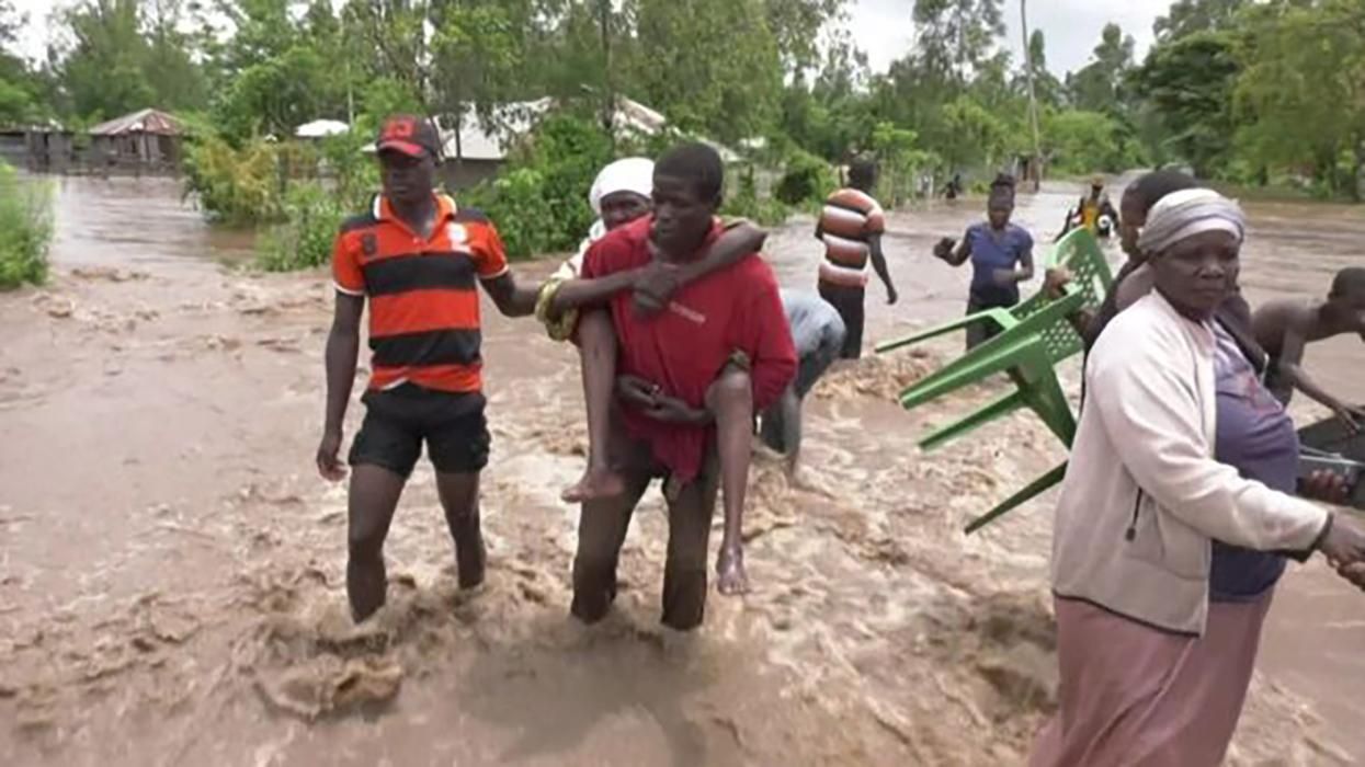 Наводнение в Кении, Уганде 2020: видео – более 260 жертв
