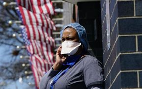 Лікарі бояться, а підприємці протестують: у США сперечаються через послаблення карантину 