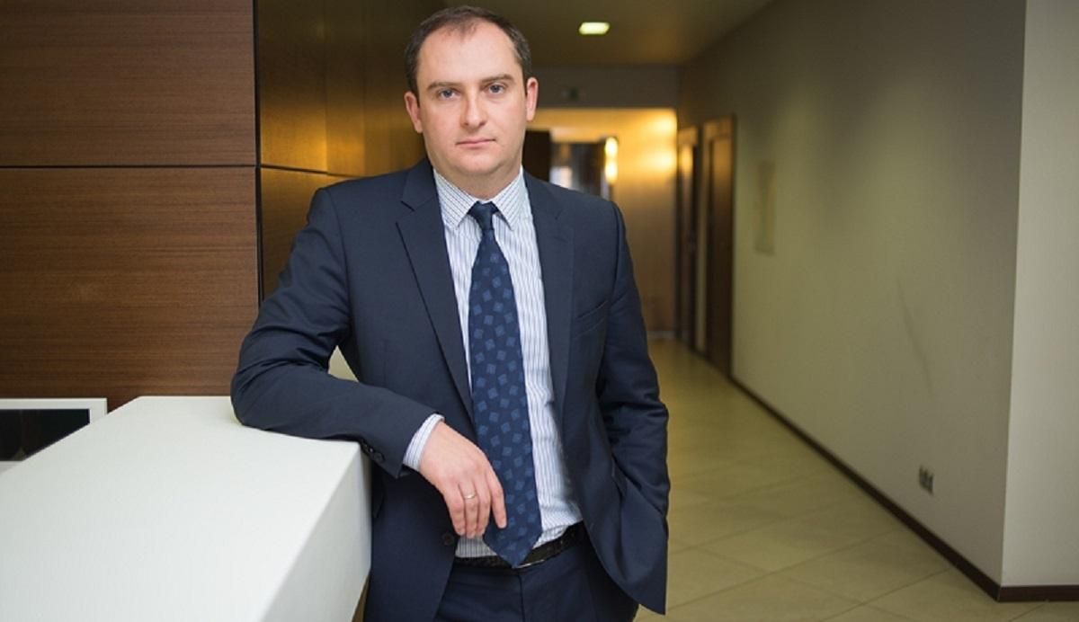 Обыски у Сергея Верланов: что искала Служба безопасности Украины Обыски у Сергея Верланов: что искала Служба безопасности Украины