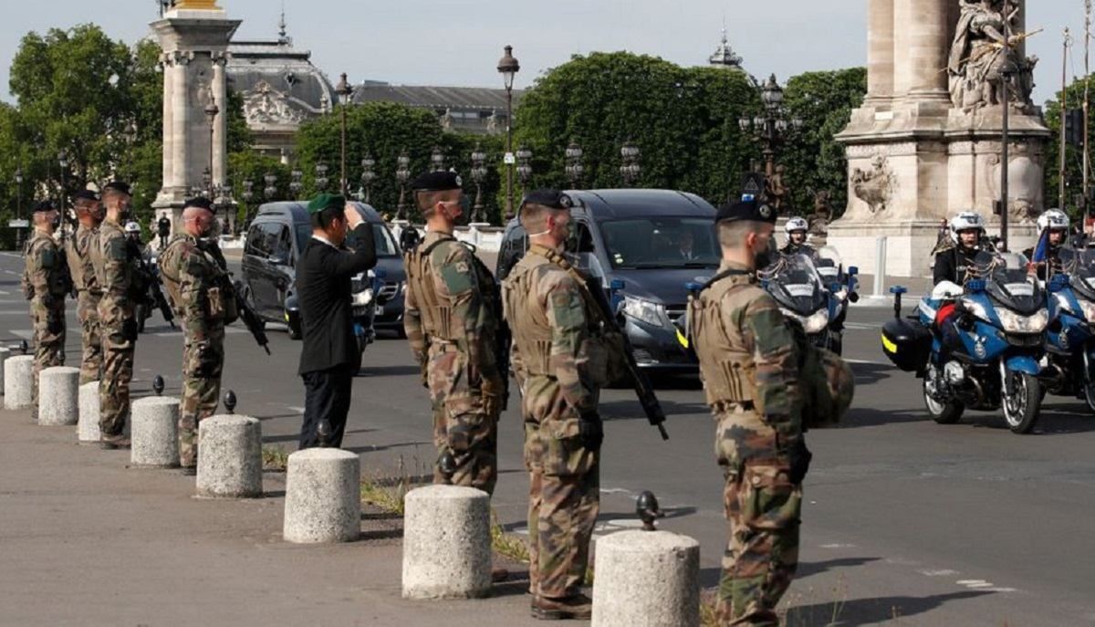 У Франції попрощалися з загиблим українським легіонером Дмитром Мартинюком: фото