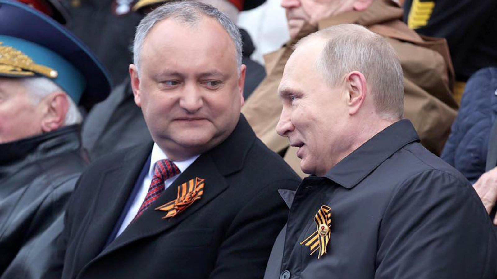 Небезпечний для країни: суд визнав кредит Росії для Молдови неконституційним Небезпечний для країни: суд визнав кредит Росії для Молдови неконституційним