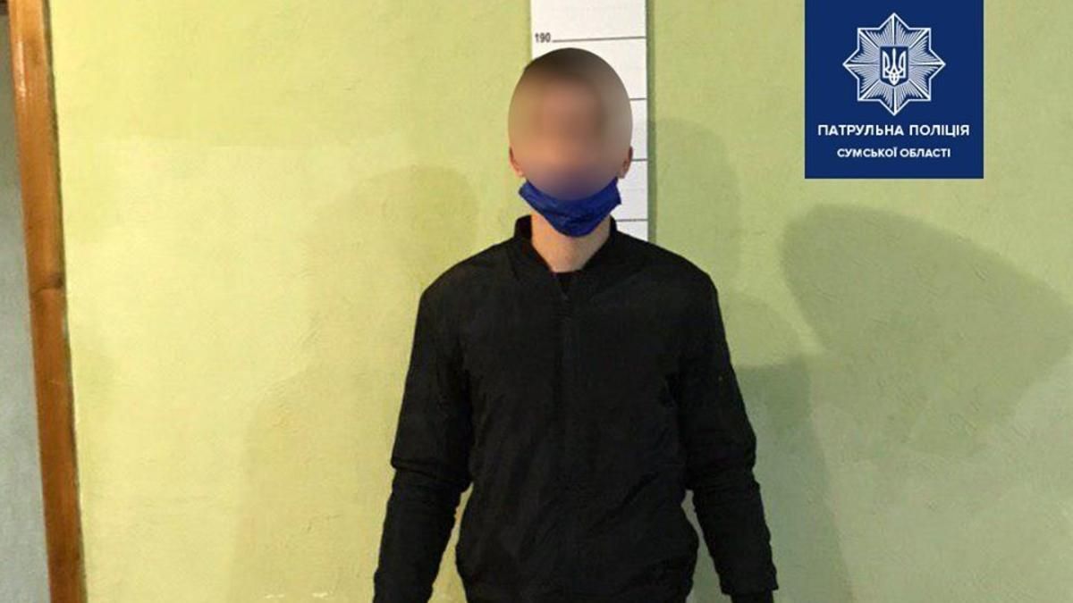 Хлопець у розшуку викликав поліцію, щоб допомогти дідусю, і загримів за ґрати Хлопець у розшуку викликав поліцію, щоб допомогти дідусю, і загримів за ґрати