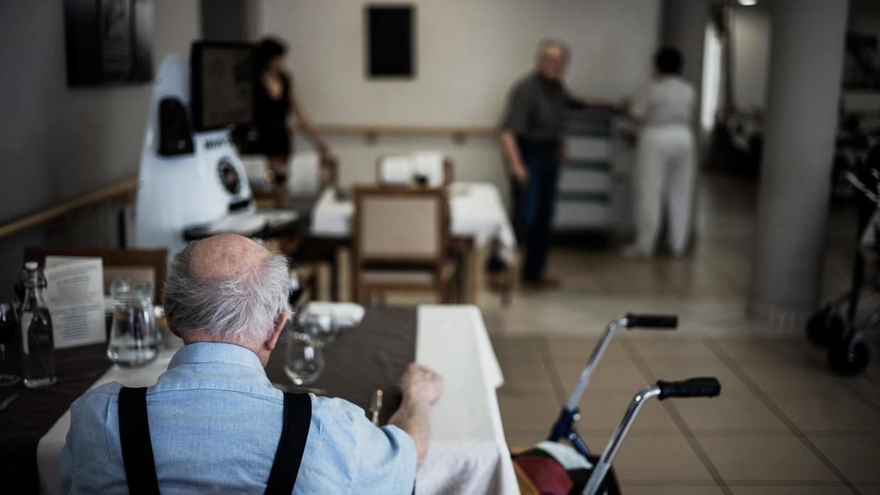 Смерть пенсіонерів в будинку престарілих під Києвом: у закладі ігнорували карантин
