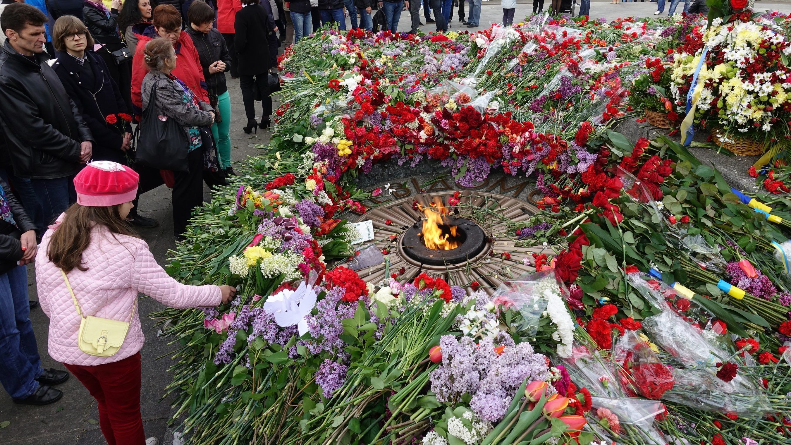 Скасування вихідного на 9 травня: голова інституту нацпам'яті каже, що треба радитися Скасування вихідного на 9 травня: голова інституту нацпам'яті каже, що треба радитися