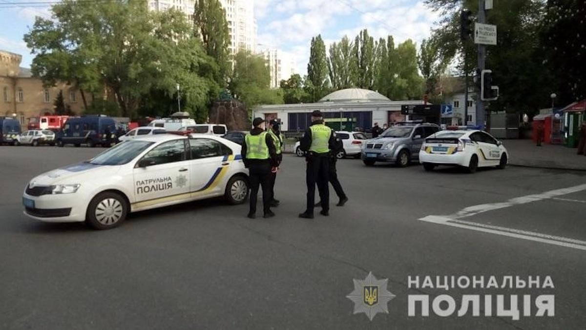 Поліція Києва посилила заходи безпеки на 9 травня, частину вулиць перекрили: фото