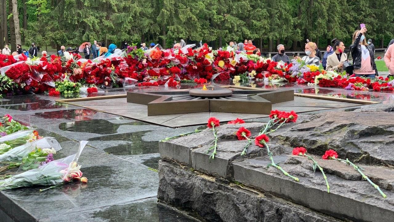 9 травня в Харкові: що відбувалося в місті – фото, відео 9 травня в Харкові: що відбувалося в місті – фото, відео