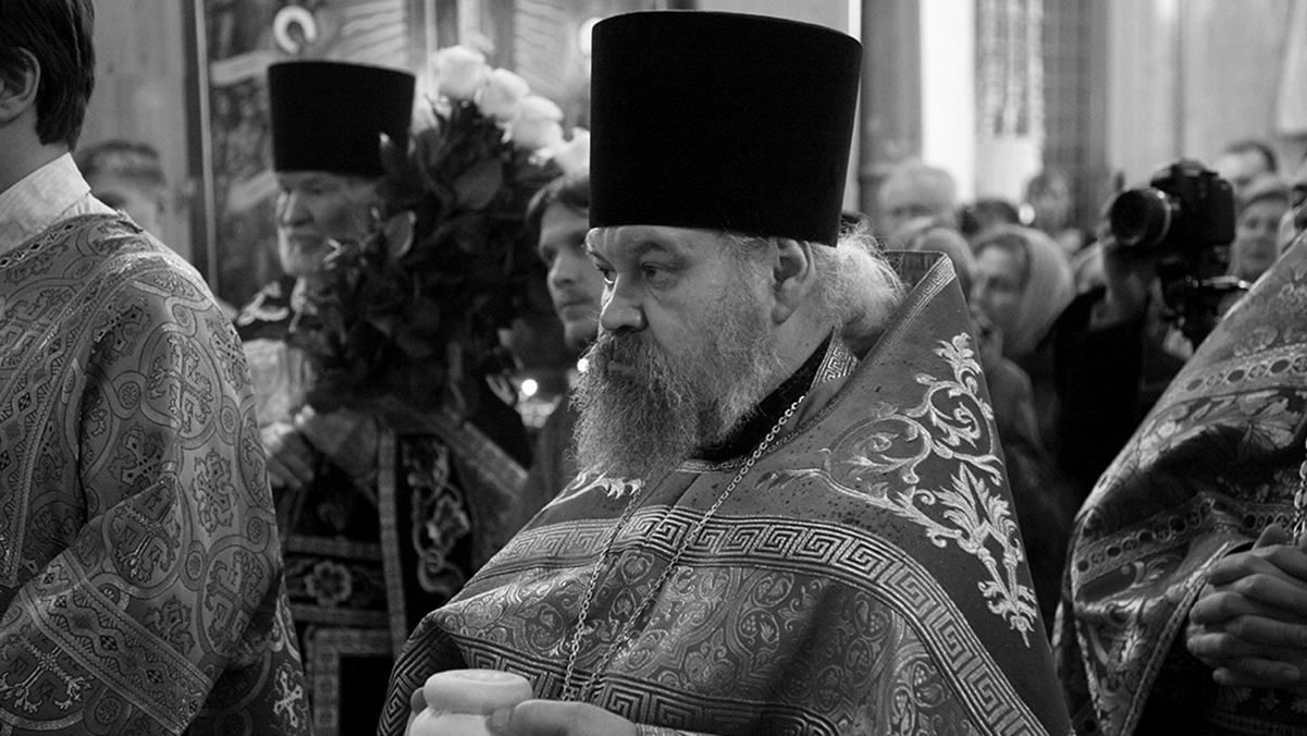 Настоятель храма Покрова Пресвятой Богородицы в Москве Владимир Бушуев умер от коронавируса: детали Настоятель храма Покрова Пресвятой Богородицы в Москве Владимир Бушуев умер от коронавируса: детали