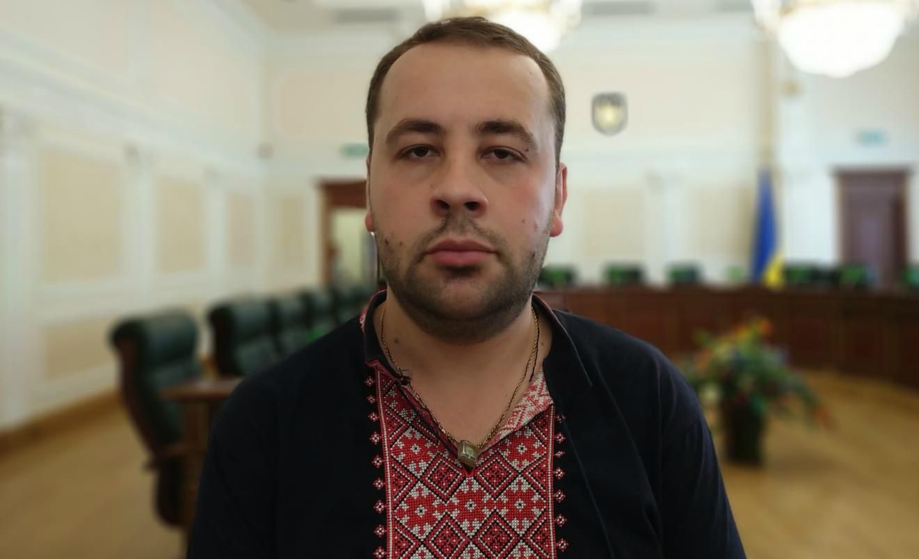 Провів 9 днів в ізоляторі: активісту виплатять 90 тисяч гривень за незаконний арешт