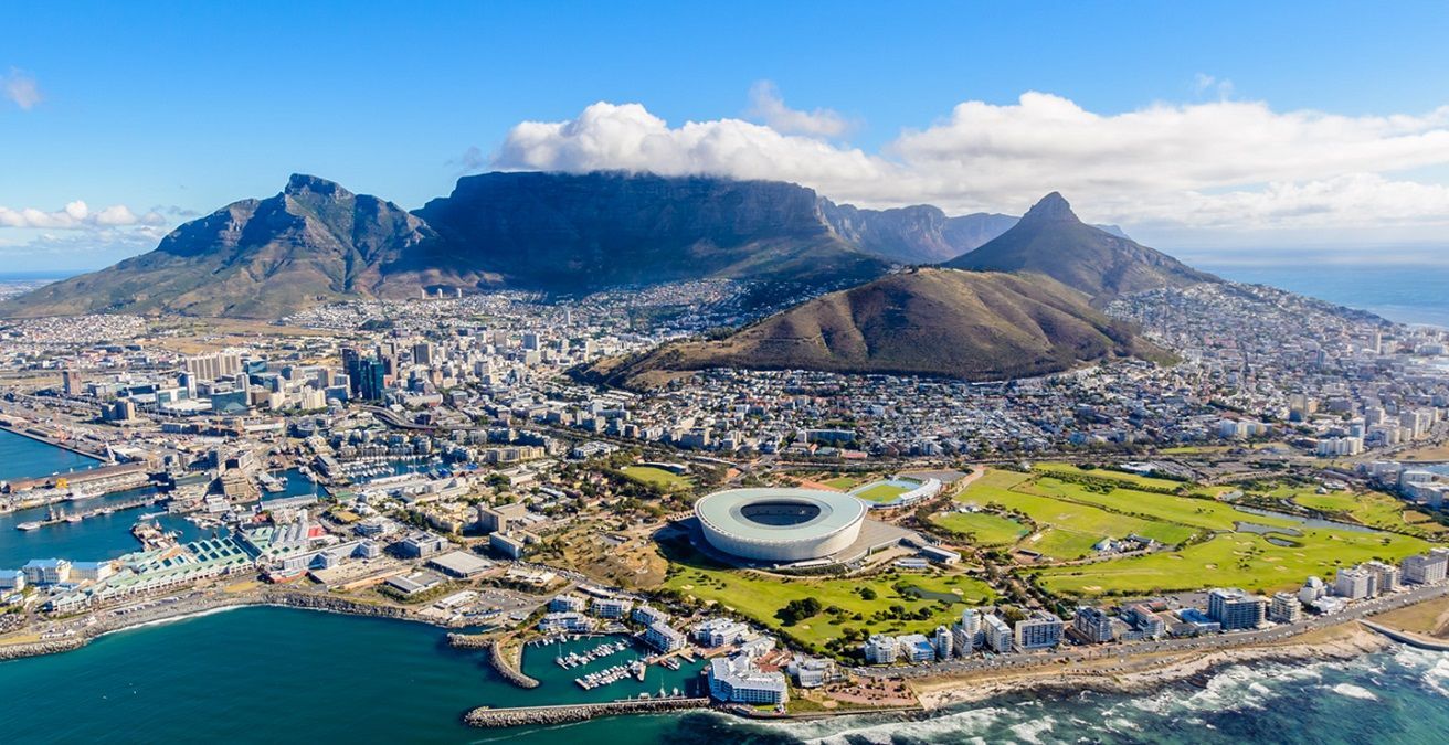 Беременная, хронически больная и безработный: в Южной Африке застряли 17 украинцев Беременная, хронически больная и безработный: в Южной Африке застряли 17 украинцев