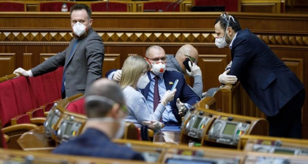 Міністрів зобов’язали звітувати при звільненні: деталі Міністрів зобов’язали звітувати при звільненні: деталі