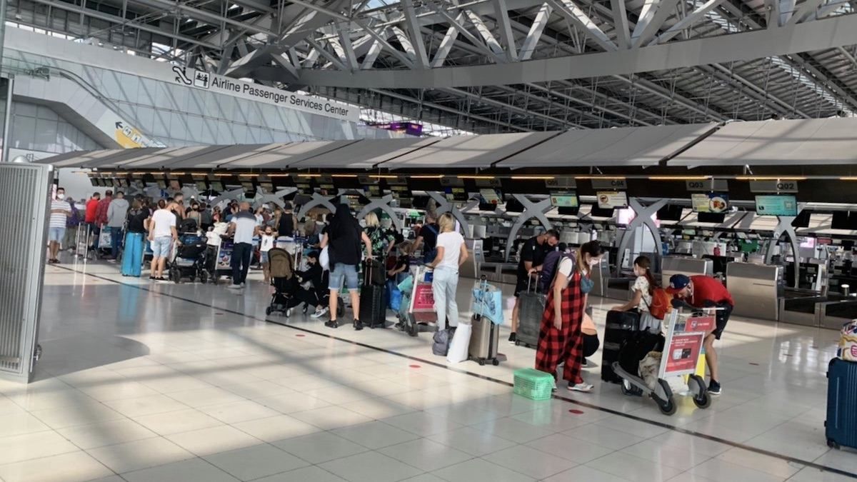 Из Таиланда возвращаются 269 украинцев: о состоянии здоровья ничего неизвестно Из Таиланда возвращаются 269 украинцев: о состоянии здоровья ничего неизвестно