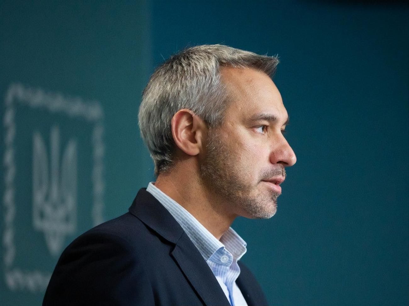 Рябошапка заявил о бесперспективности дел против Порошенко Рябошапка заявил о бесперспективности дел против Порошенко