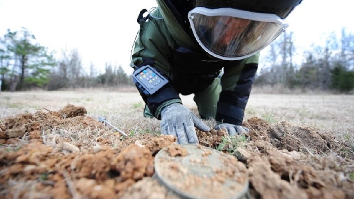 Более 20 тысяч квадратных километров в минах: результат агрессии РФ на Донбассе