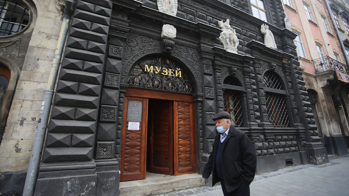 Як культура Львова виходитиме з карантину: мерія напрацювала 5 етапів Як культура Львова виходитиме з карантину: мерія напрацювала 5 етапів