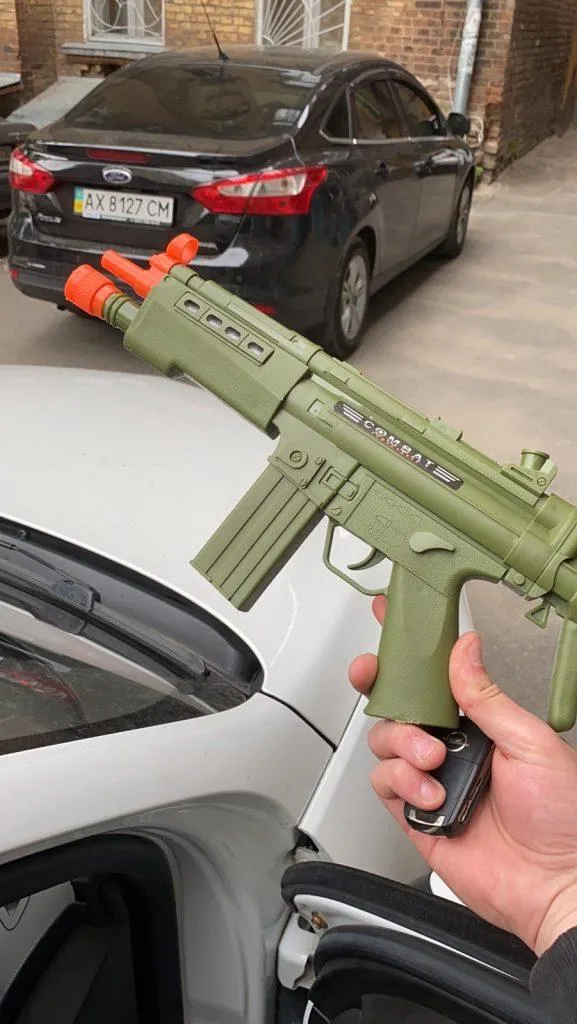 іграшковий автомат іграшковий автомат