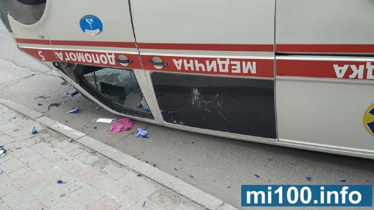 Авария со скорой в Ивано Франковске 15.05.2020: фото и видео Авария со скорой в Ивано Франковске 15.05.2020: фото и видео