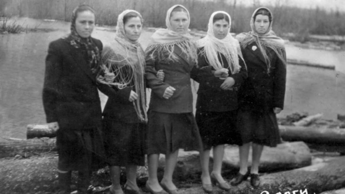 Життя кримськотатарського народу після депортації: історичні фото