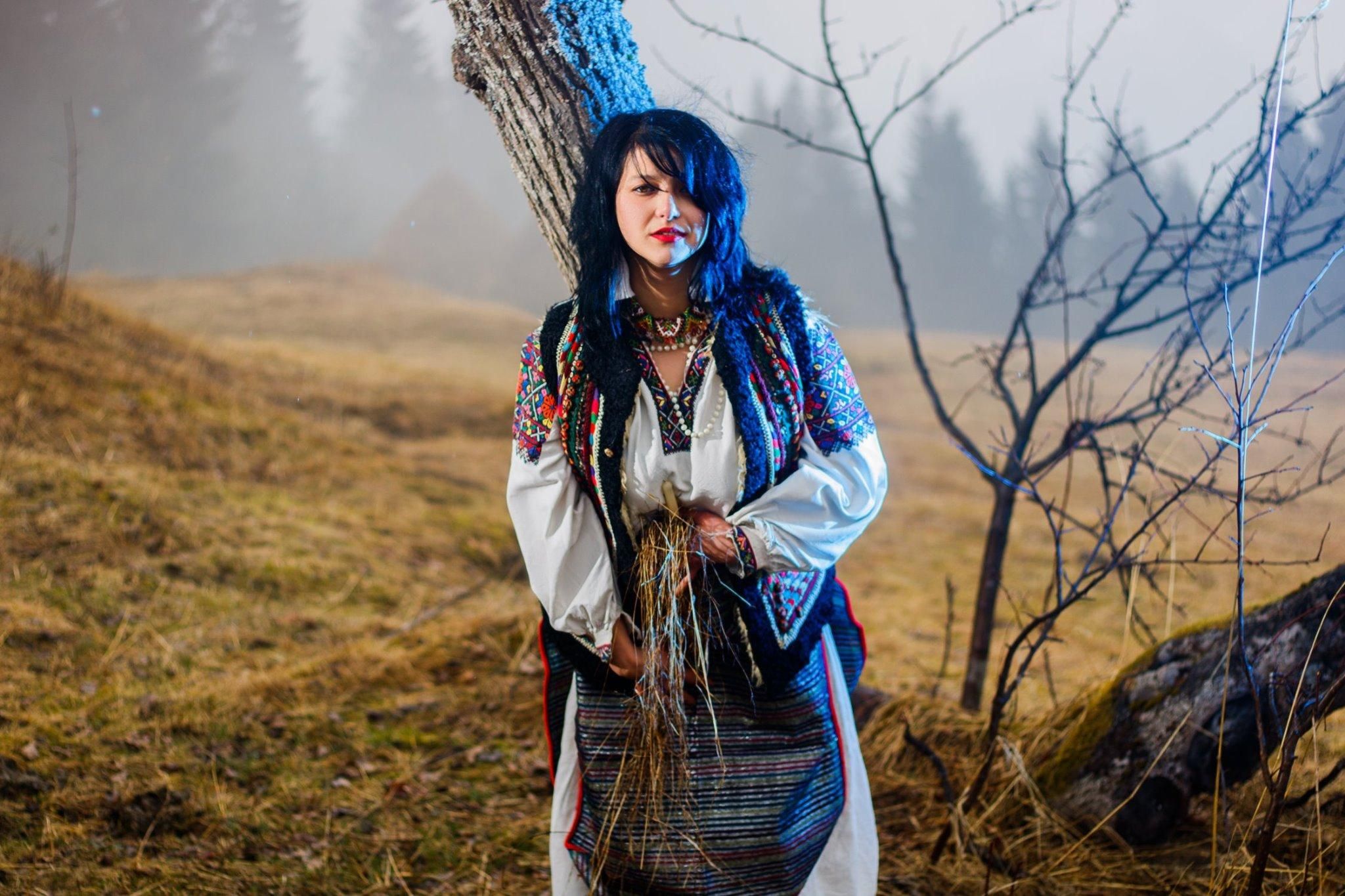 Мистика и вышиванки: впечатляющие фотосессии Мистика и вышиванки: впечатляющие фотосессии