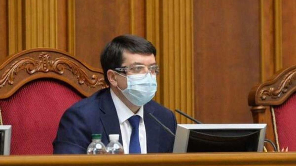 Чи загрожує комусь з міністрів звільнення: відповідь Разумкова