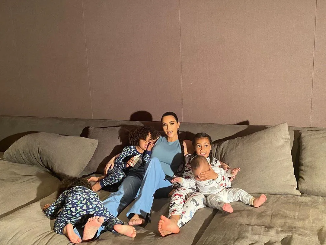 Кім Кардашян Кім Кардашян