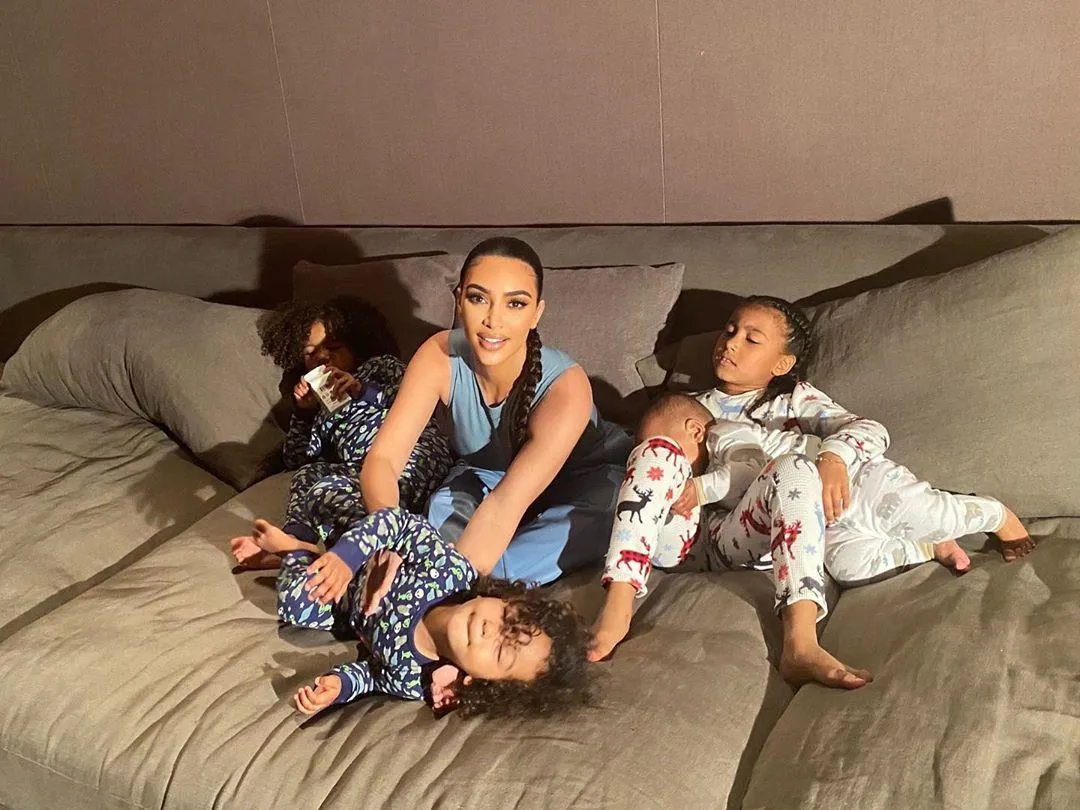 Кім Кардашян Кім Кардашян