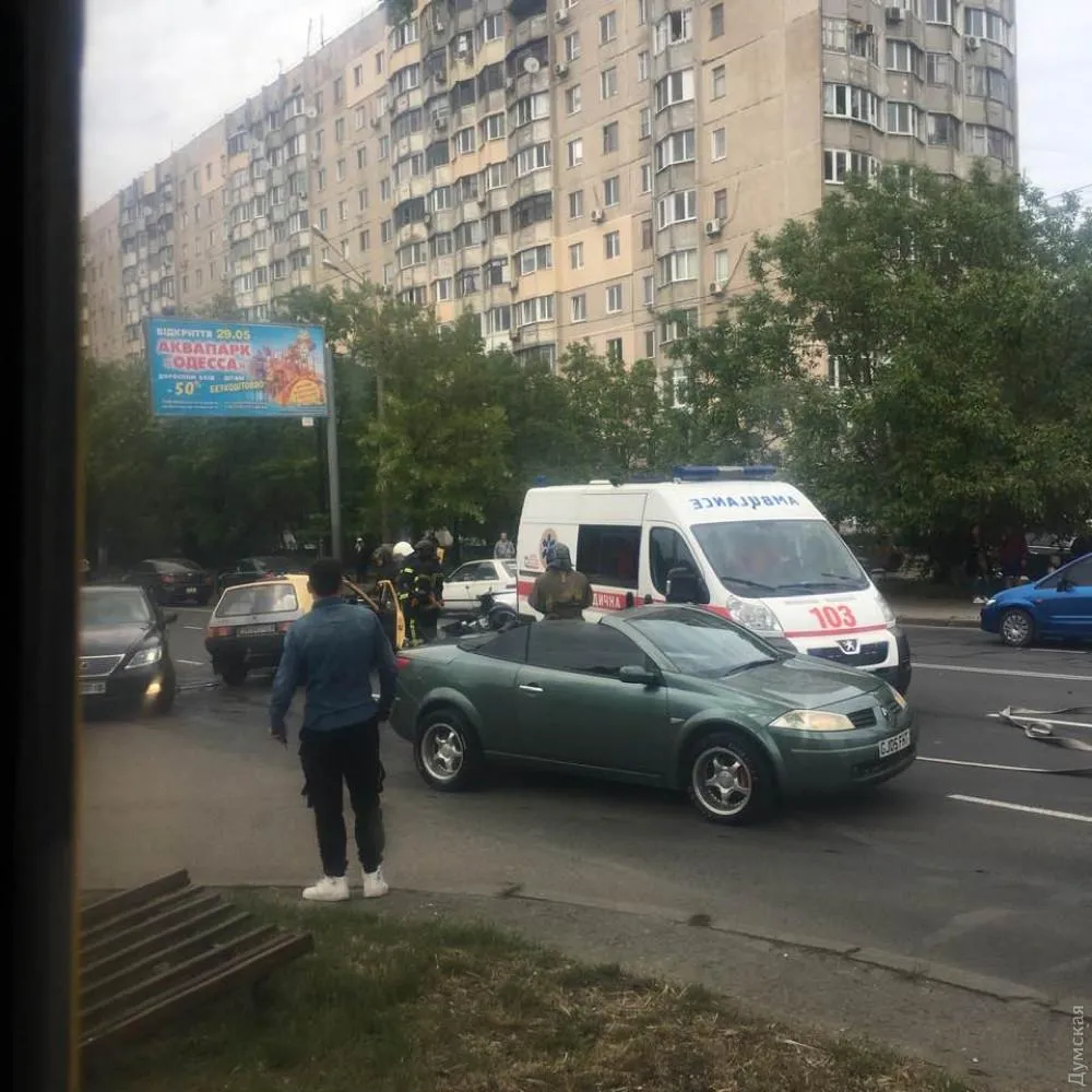 ДТП, Люстдорфська дорога, Одеса, кримінал, потерпілі ДТП, Люстдорфська дорога, Одеса, кримінал, потерпілі