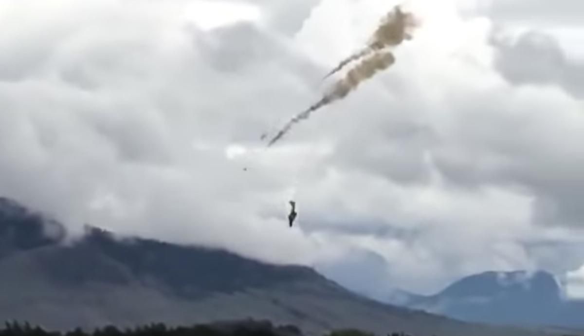 Авіакатастрофа в Канаді: розбився військовий літак – фото, відео Авіакатастрофа в Канаді: розбився військовий літак – фото, відео