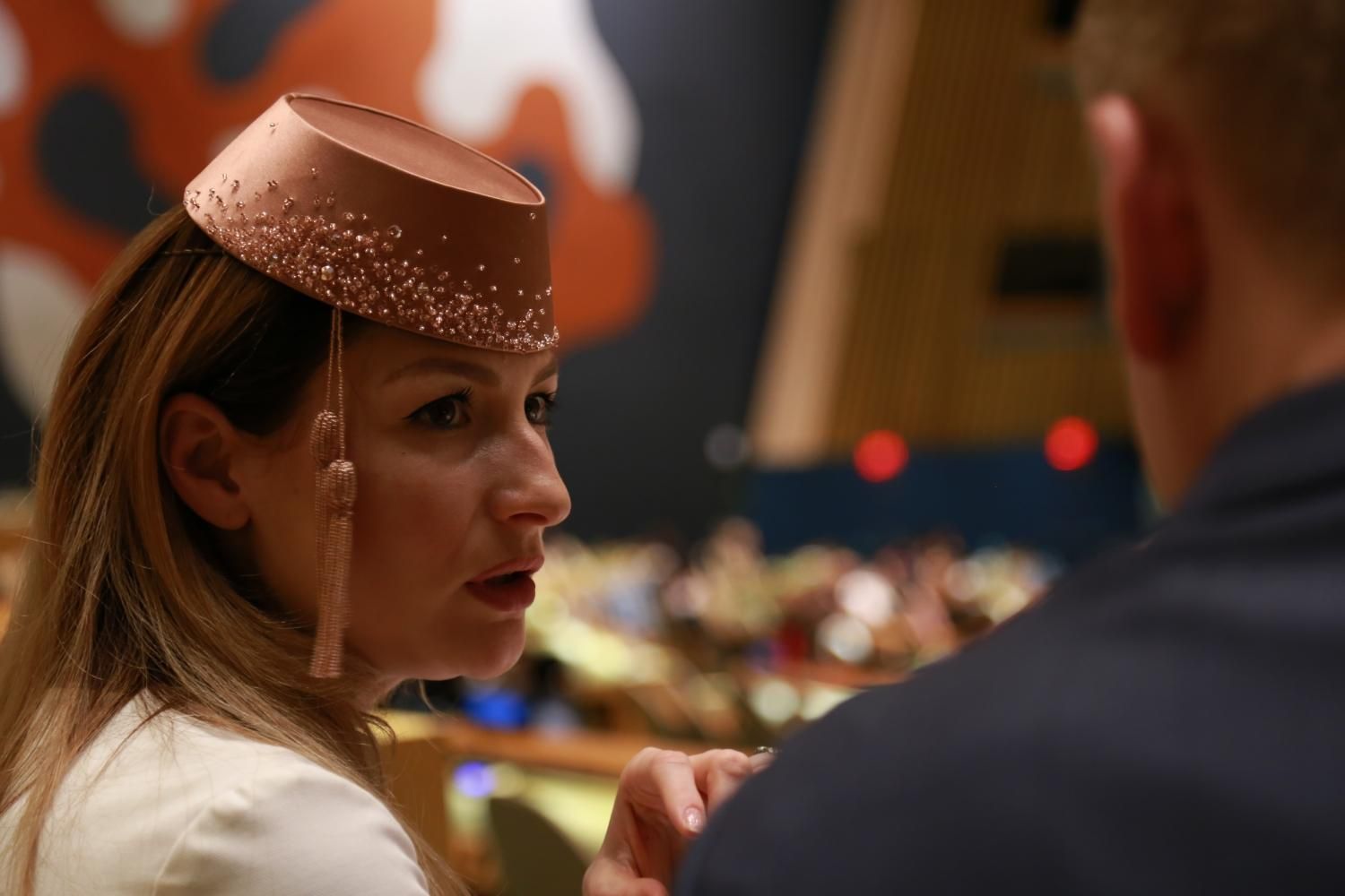 Эмине Джапарова – первая заместитель главы МИД Эмине Джапарова – первая заместитель главы МИД