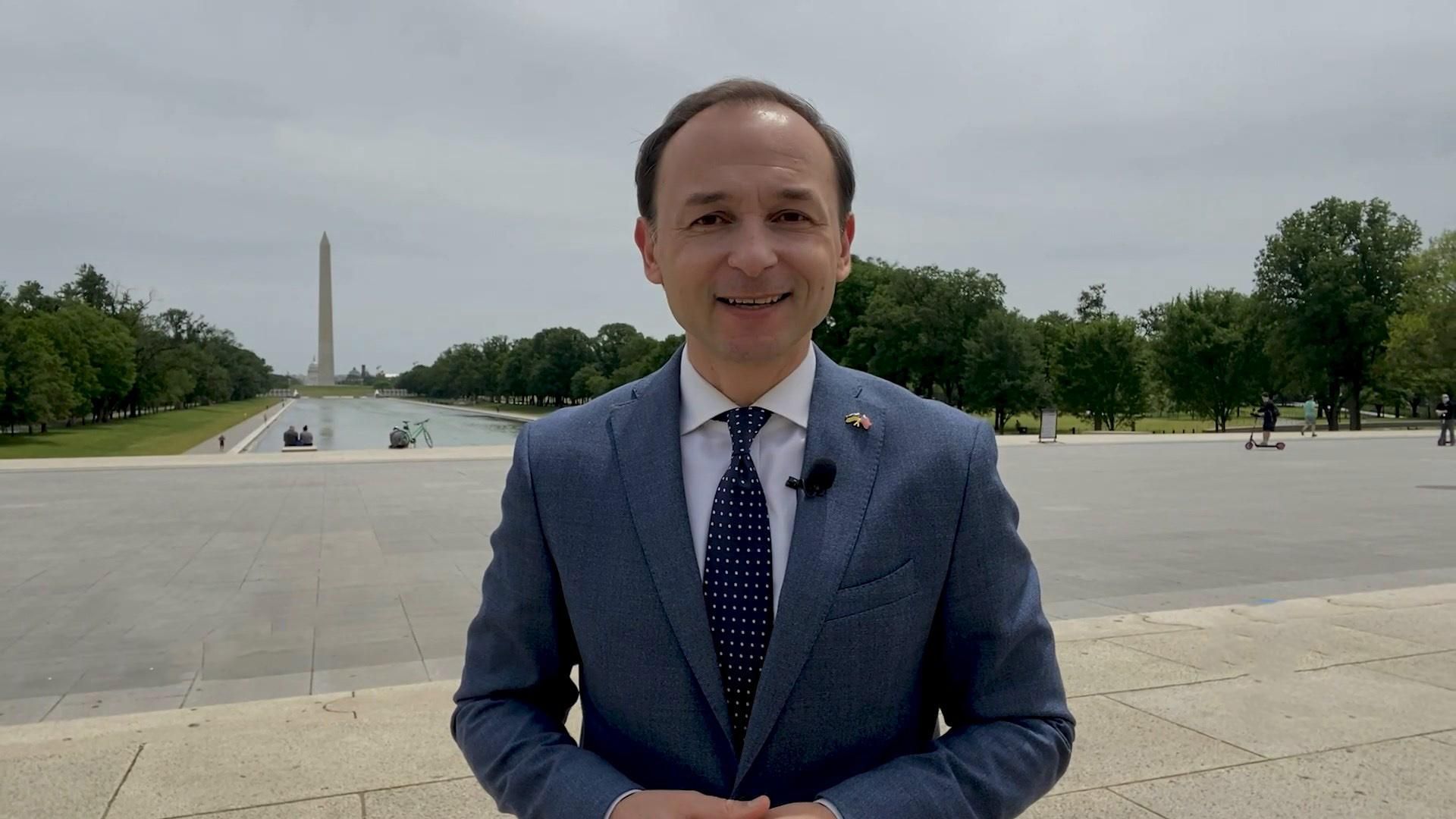 Голос Америки: Во время испытаний медики зафиксировали эффективность вакцины против COVID-19 Голос Америки: Во время испытаний медики зафиксировали эффективность вакцины против COVID-19