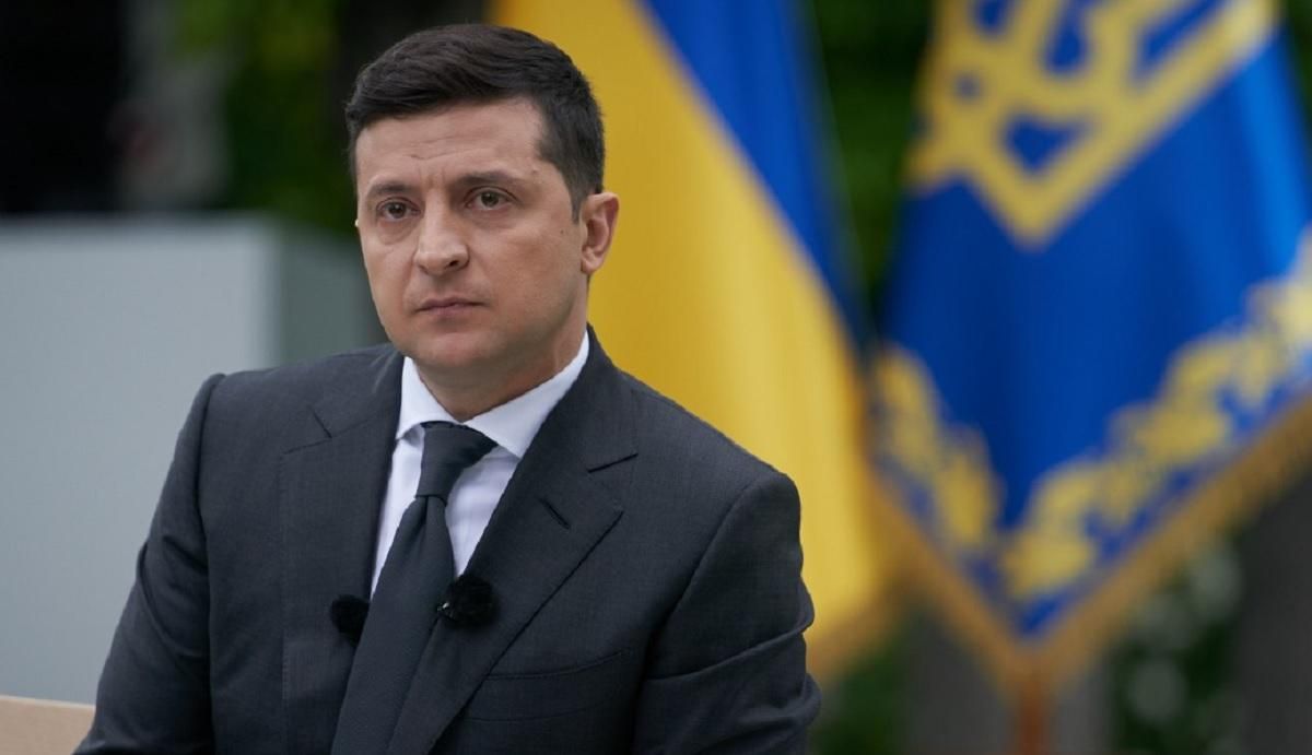 Зеленський: 250 доларів – маленька зарплата, але не бідність Зеленський: 250 доларів – маленька зарплата, але не бідність