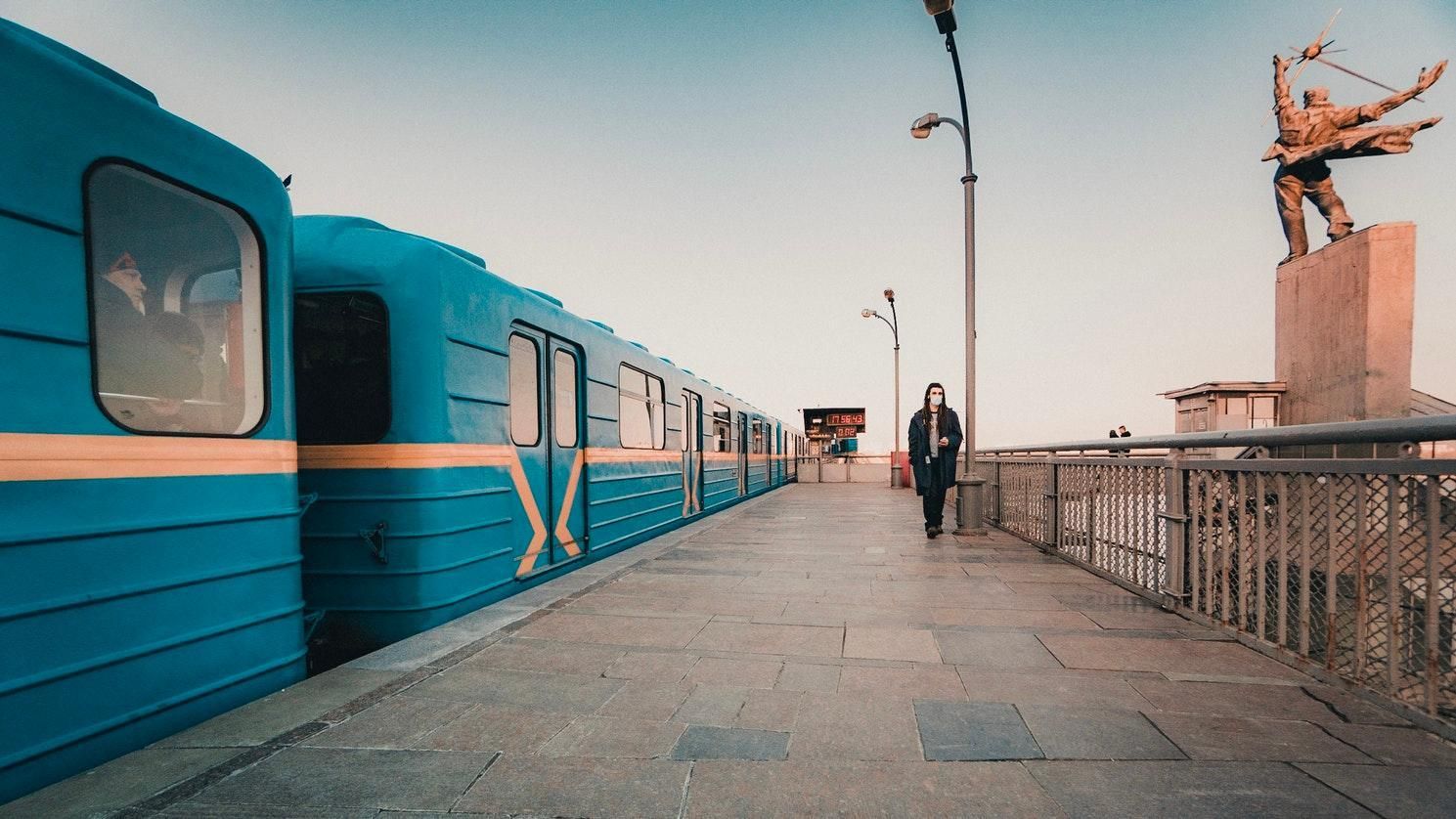 Кличко просит разрешить Киеву запустить транспорт и метро