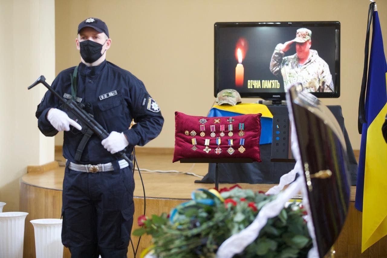 Комбата Губанова поховали у Луганській області 22 травня 2020 - фото