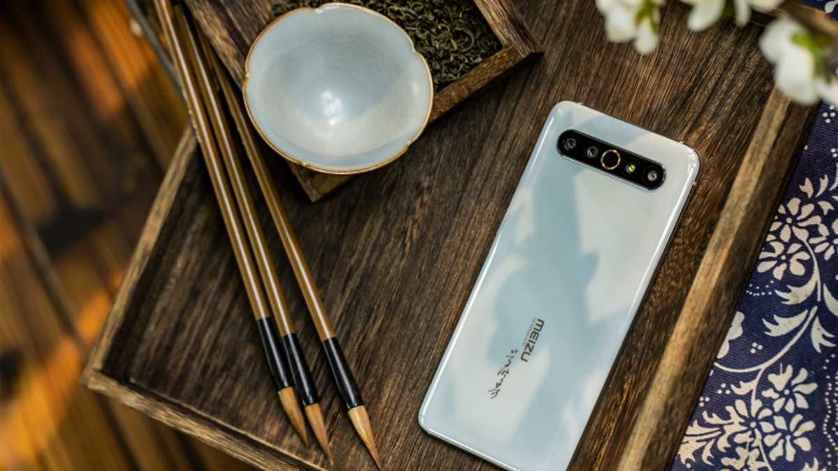Новий смартфон Meizu 17 Pro виявився дорожчим за  iPhone 11 Pro Max 