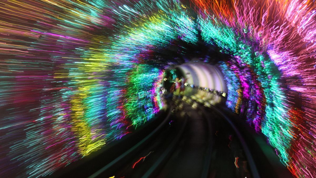 7 найгарніших станцій метро у світі: цікаві фото