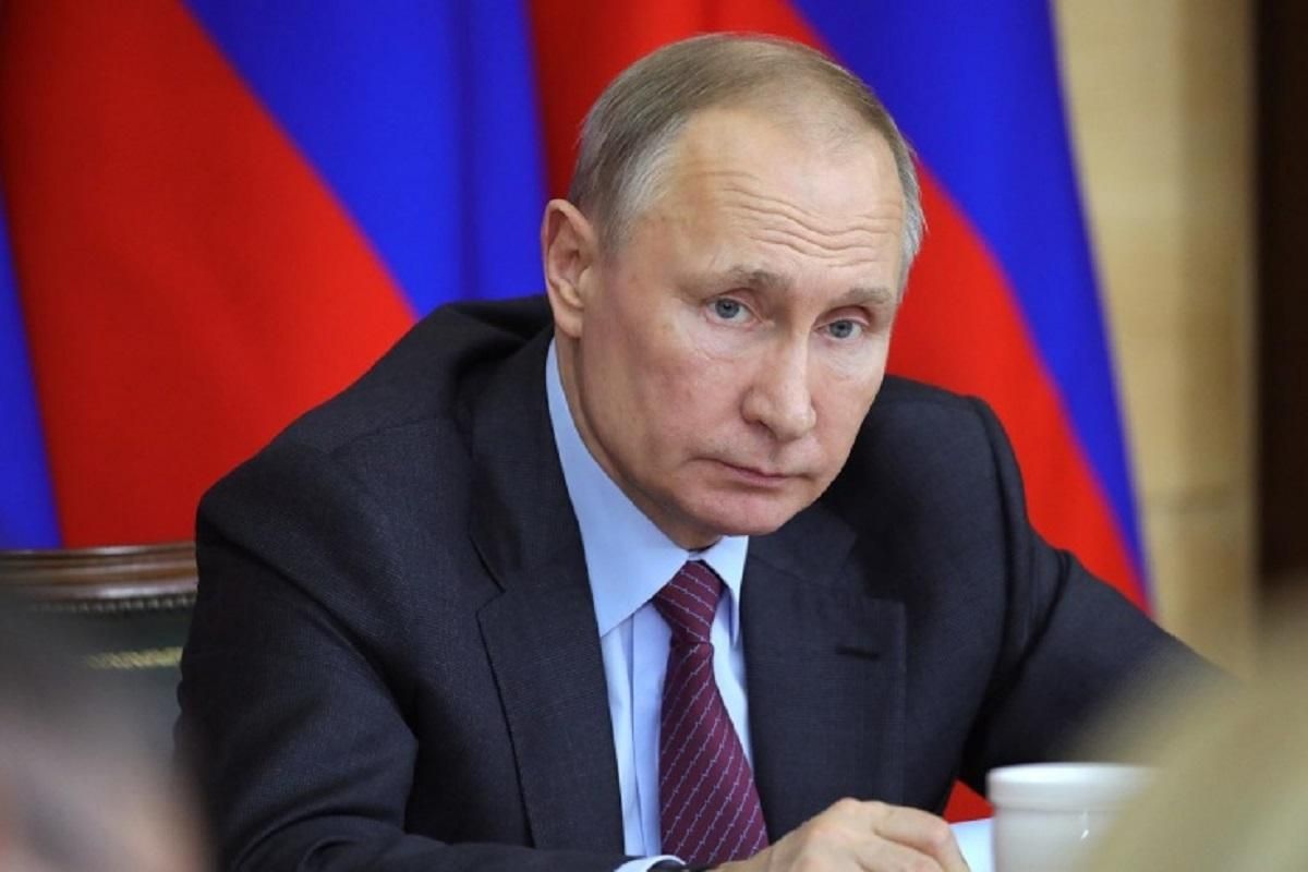 Путин разрешил россиянам голосовать дистанционно на выборах