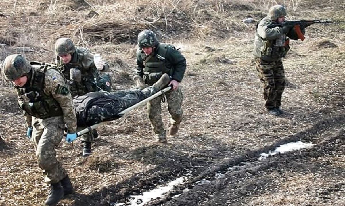 Снайпер оккупантов ранил украинского бойца возле Верхнеторецкого
