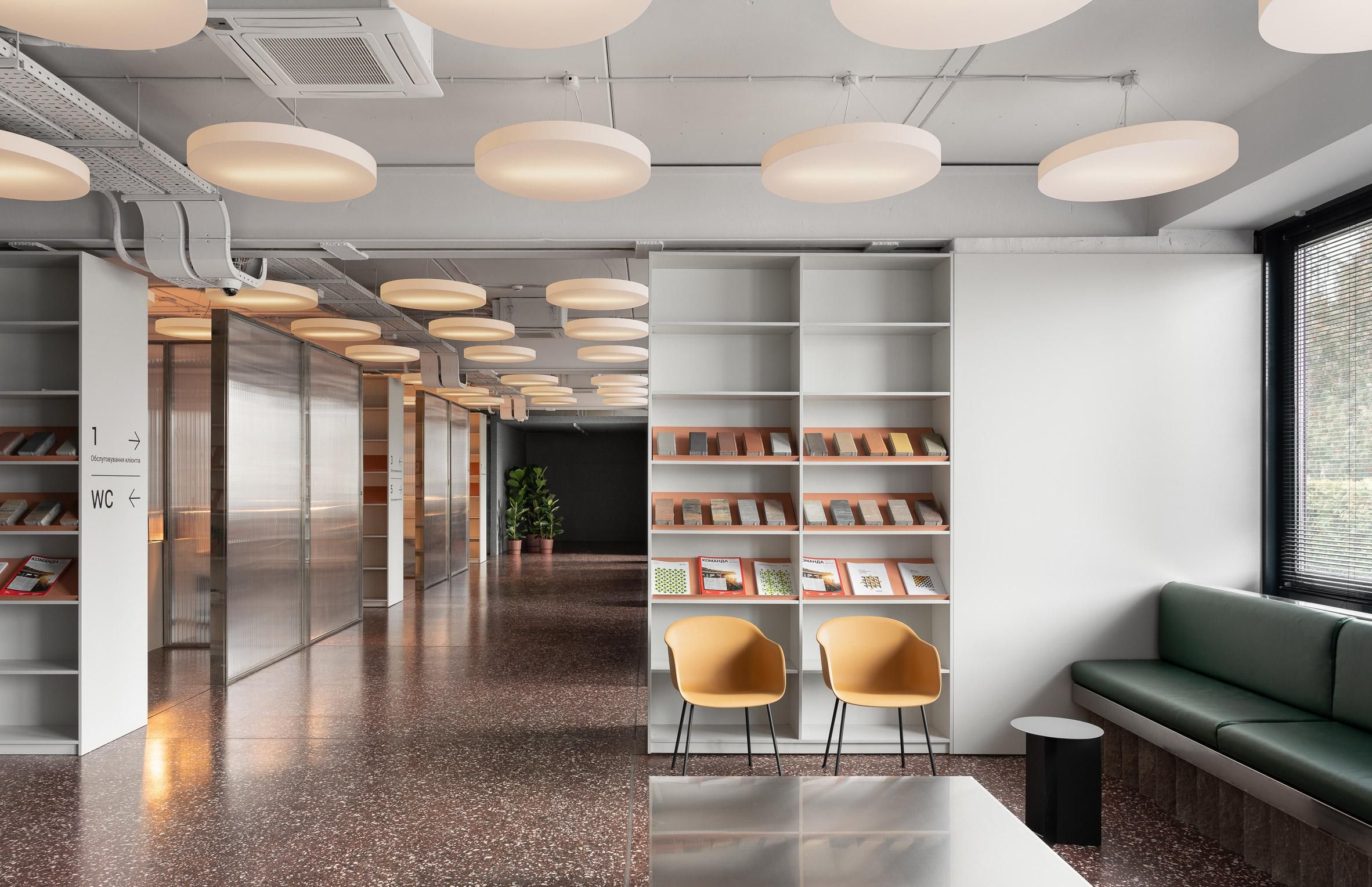 Дизайн офісу в Києві, Оболонь – радянський стиль: фото Дизайн офісу в Києві, Оболонь – радянський стиль: фото