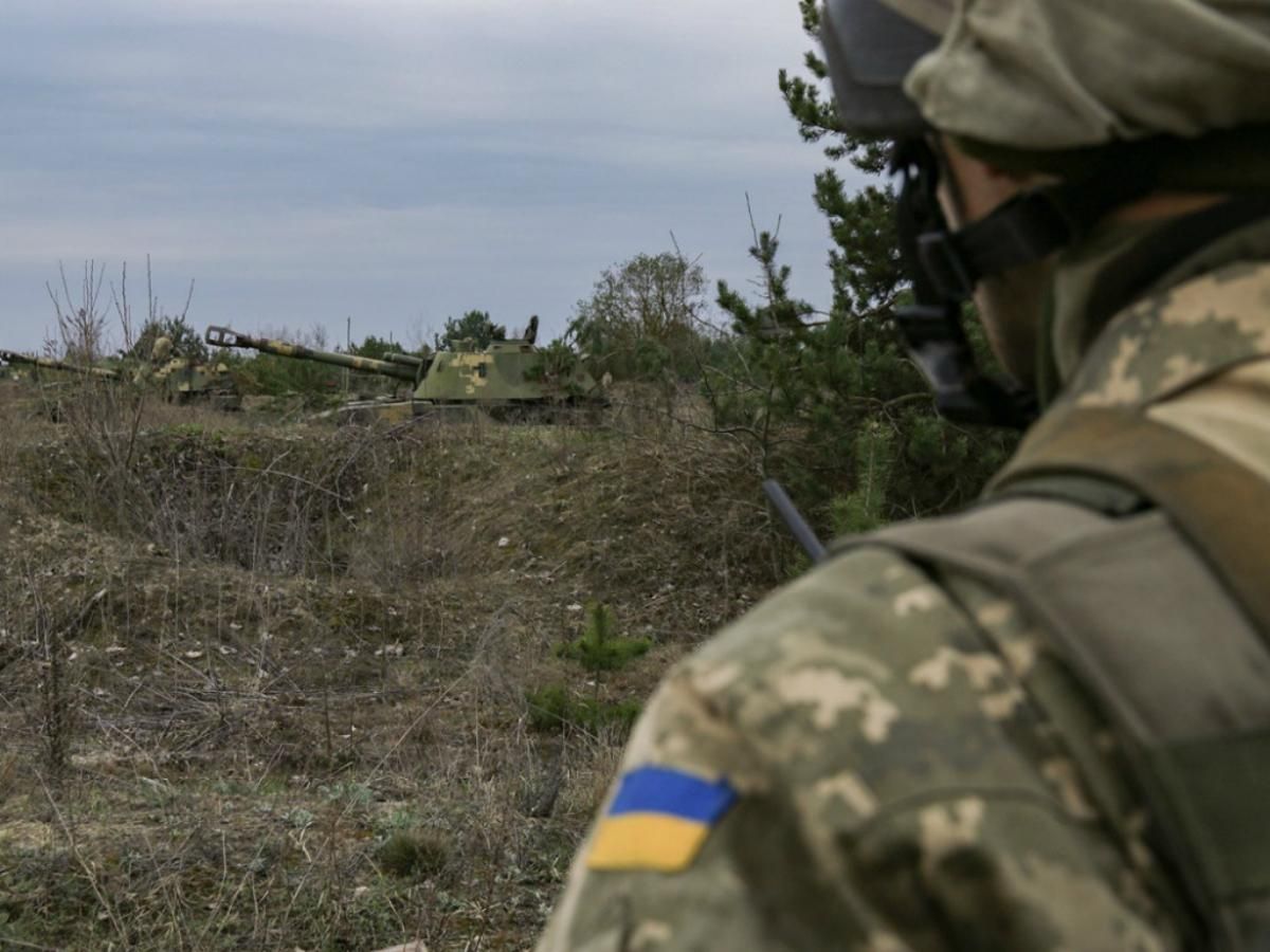 Український військовий загинув внаслідок обстрілу російських окупантів на Донбасі
