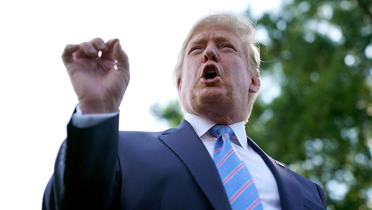 Трамп образився на Twitter та погрожує закрити соцмережі Трамп образився на Twitter та погрожує закрити соцмережі