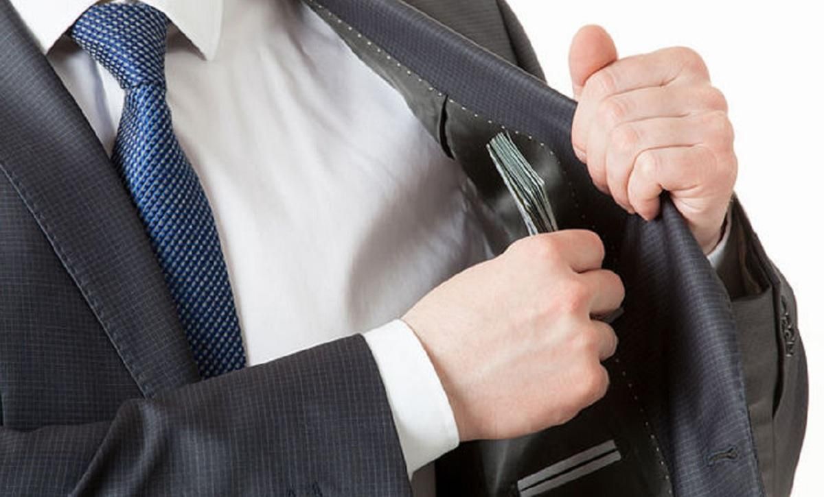 Зарплату чиновникам хотят платить по-новому: какая схема Зарплату чиновникам хотят платить по-новому: какая схема